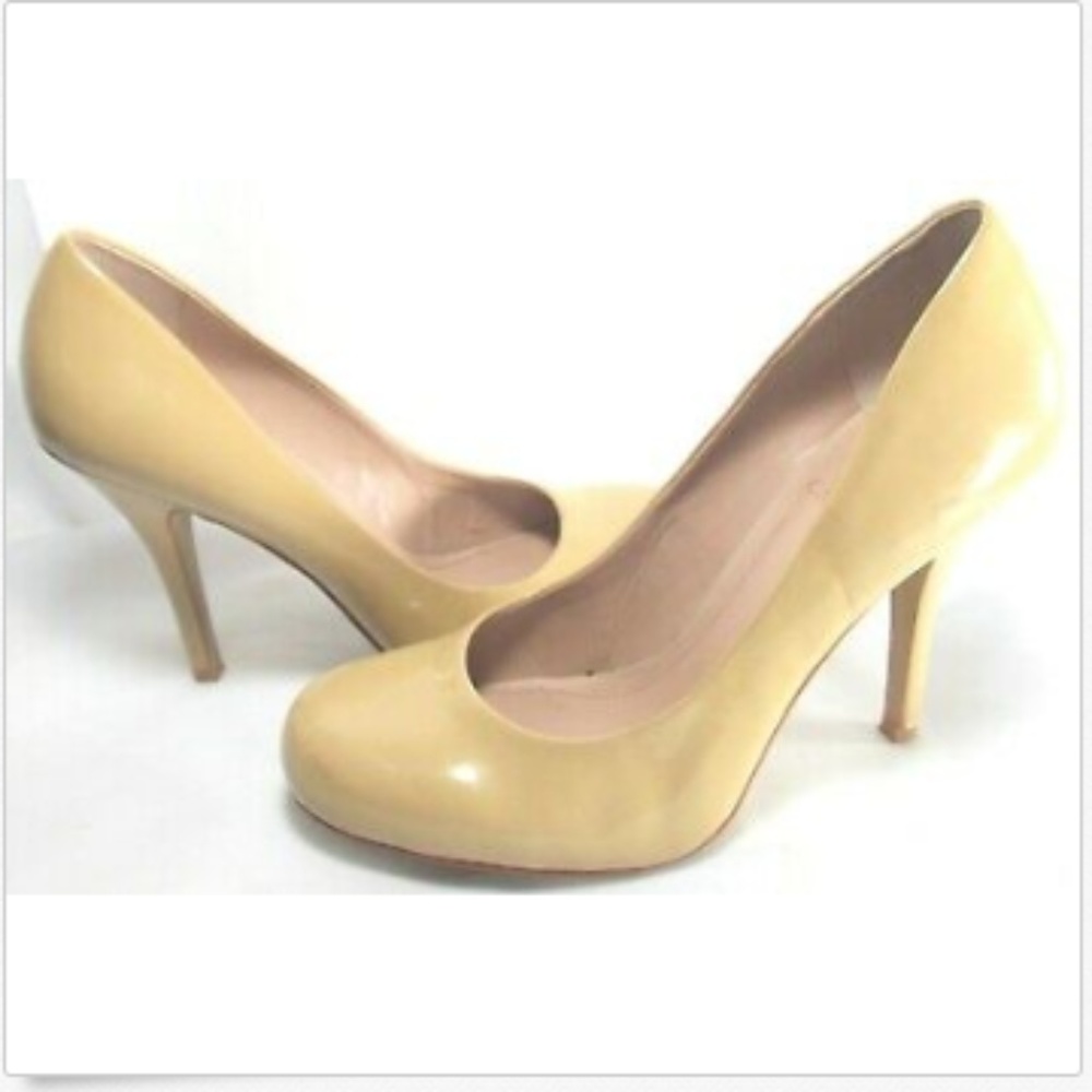 Vince Camuto Nude Patent Leather Heels Pumps 8.5